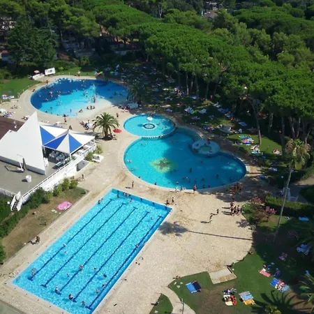 In With Private * Baia Domizia